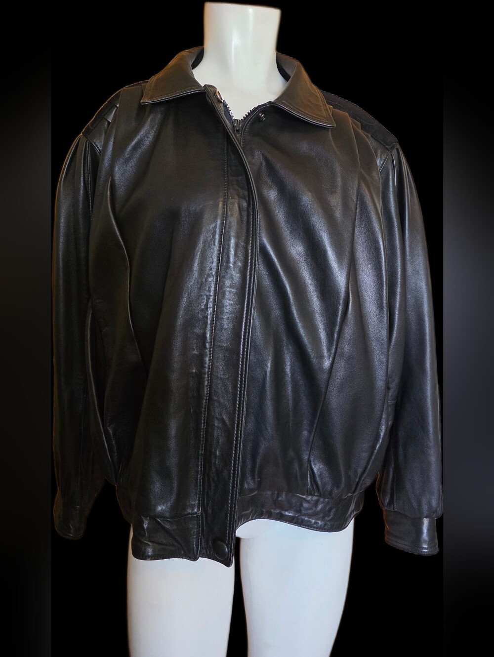 Leather By Mann Canada Men's Size S Genuine Leather Jacket